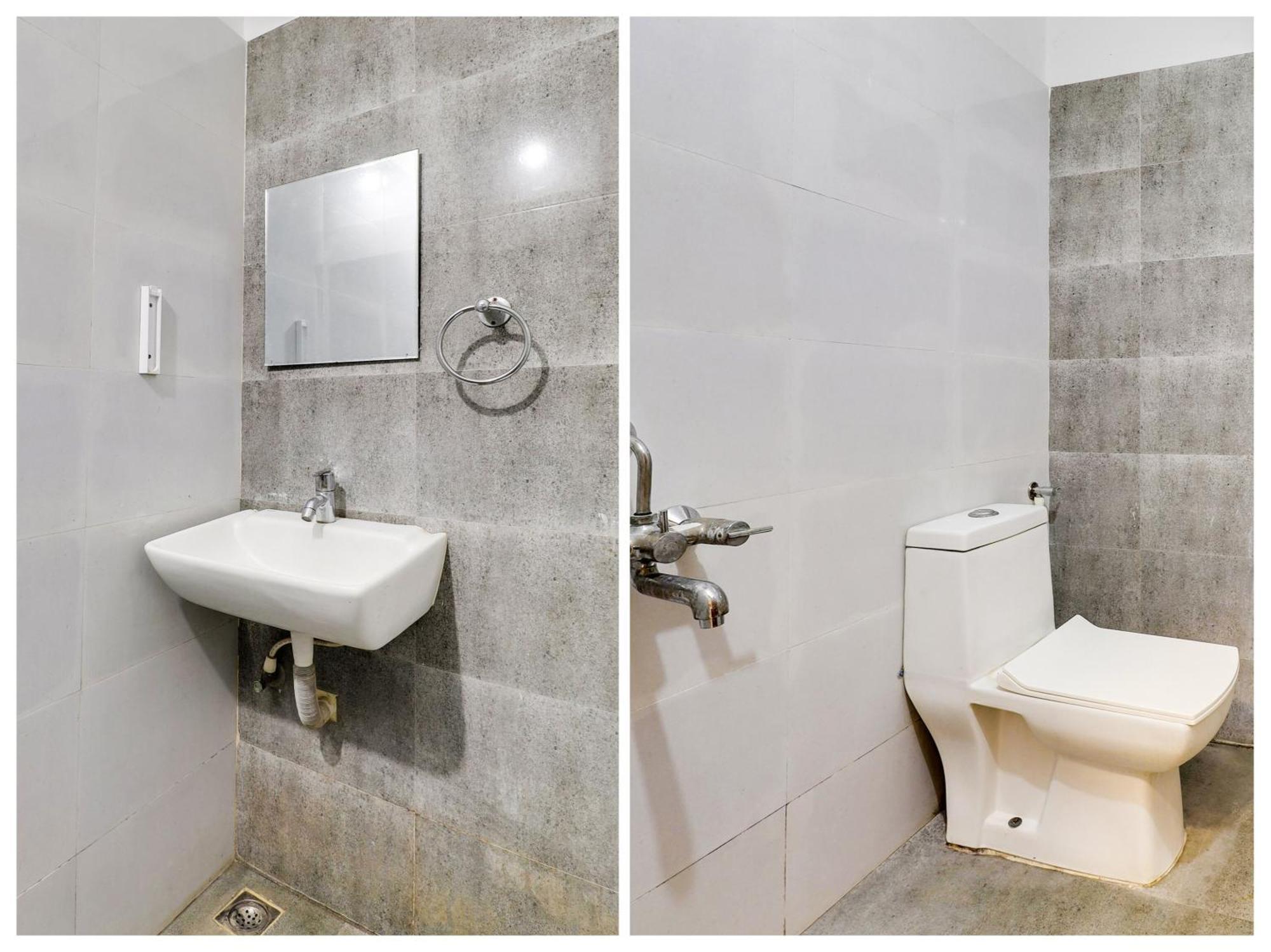 Hotel Collection O Golden Gate Hyderabad Esterno foto